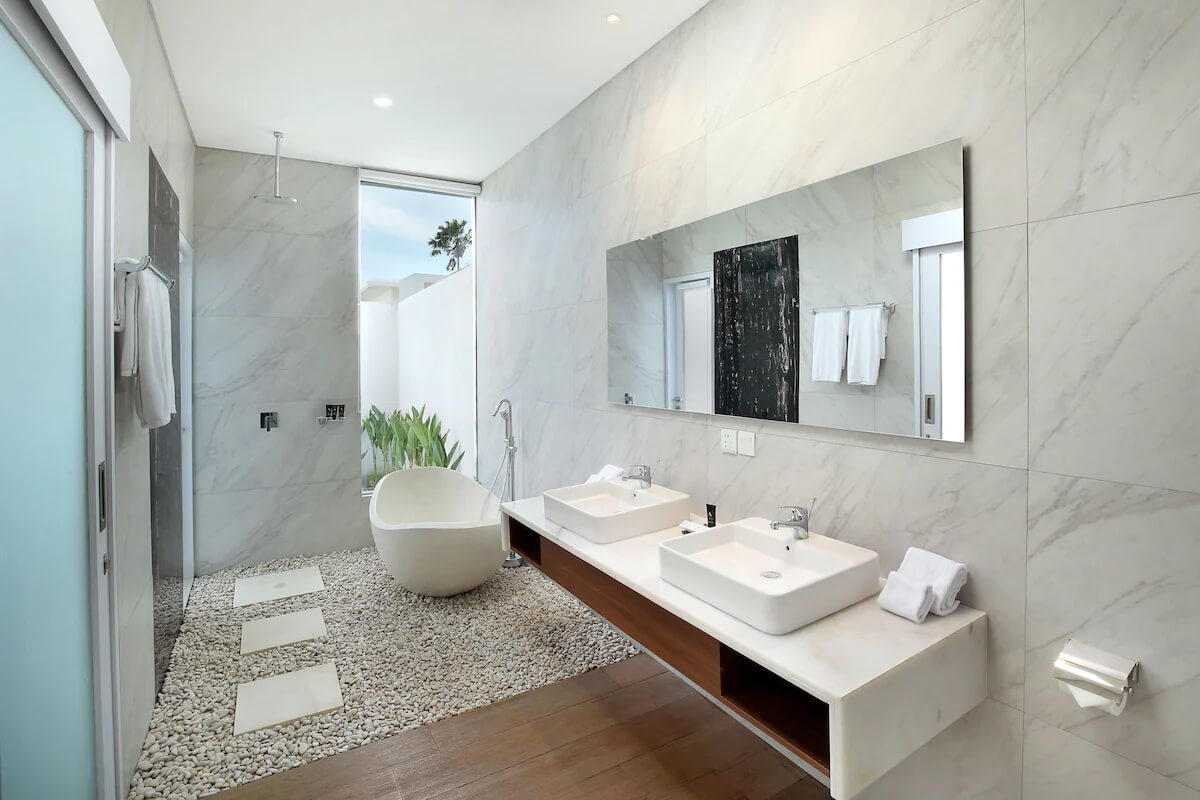 Urban Oasis Apartment